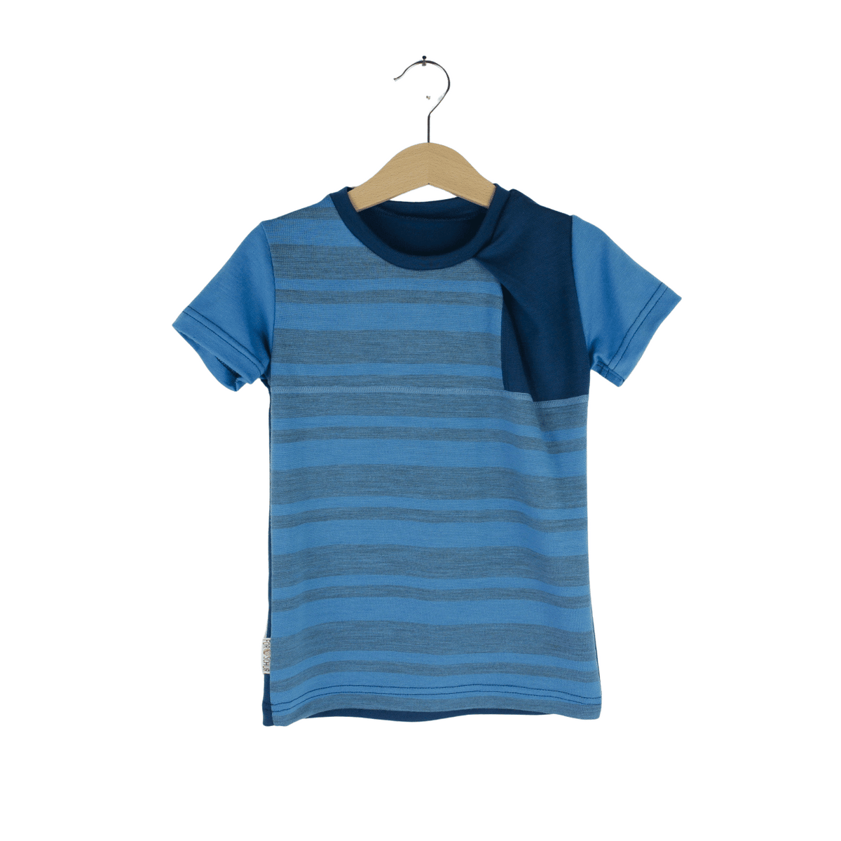 Sonderedition: Upcycling Merino T-Shirt mit der Falte Blau - ForSchur