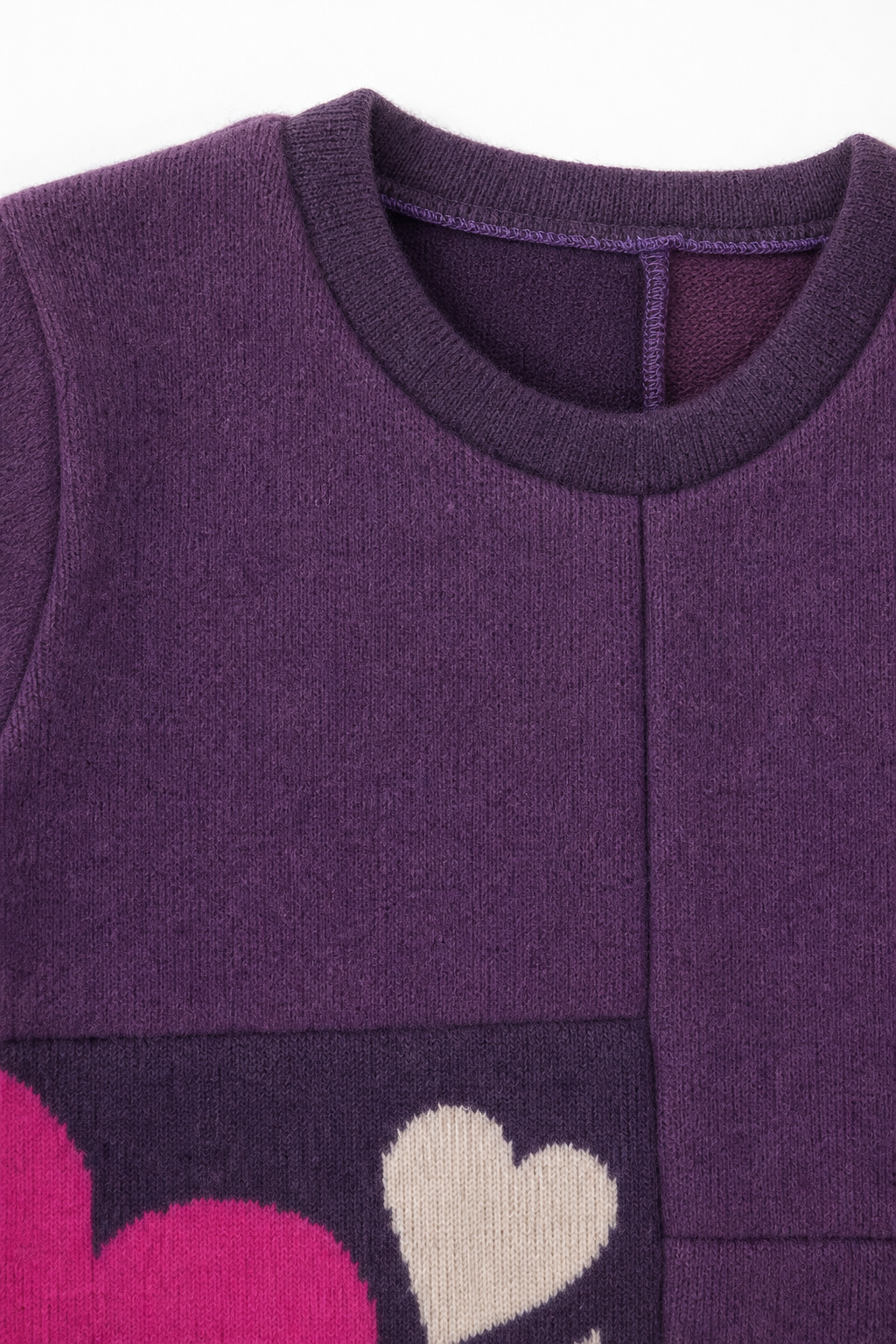 Detailaufnahme des Kaschmir No Waste Pullovers für Kinder in Größe 110/116