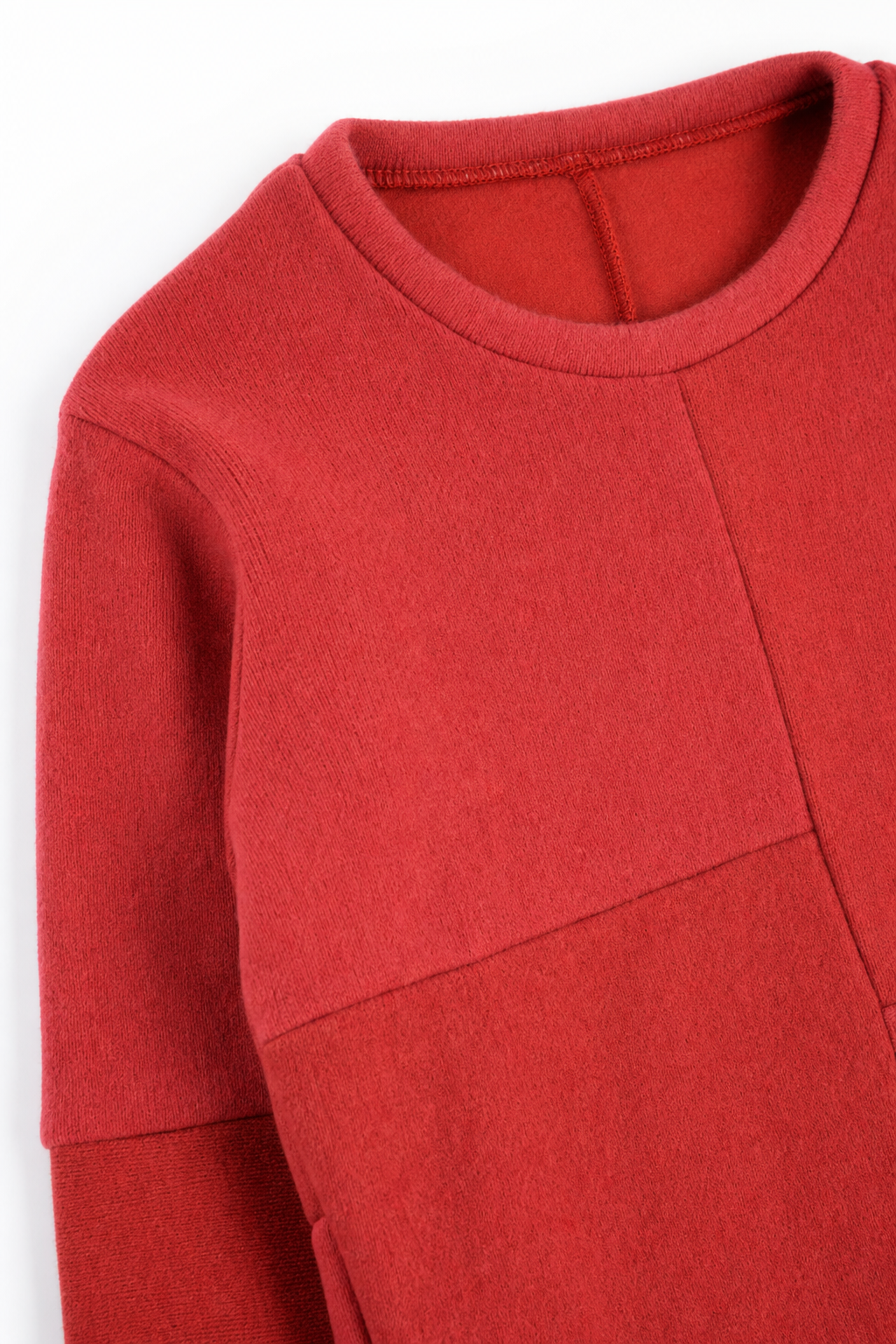 Detailaufnahme des Kaschmir No Waste Pullovers für Kinder in Größe 110/116