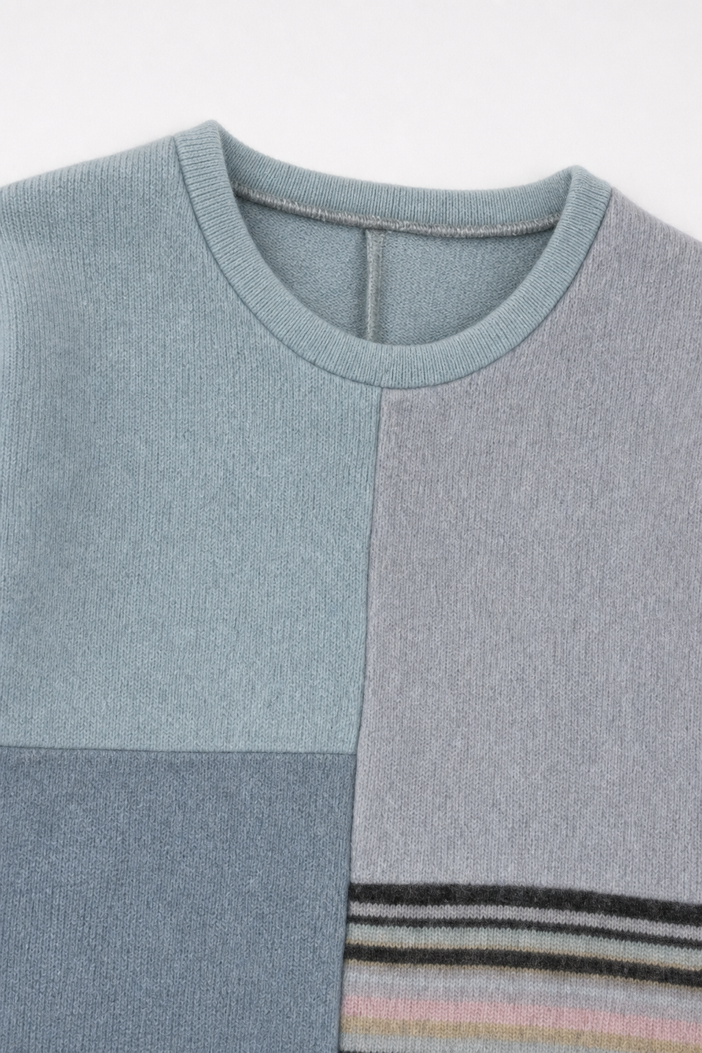 Detailaufnahme des Kaschmir No Waste Pullovers für Kinder in Größe 122/128