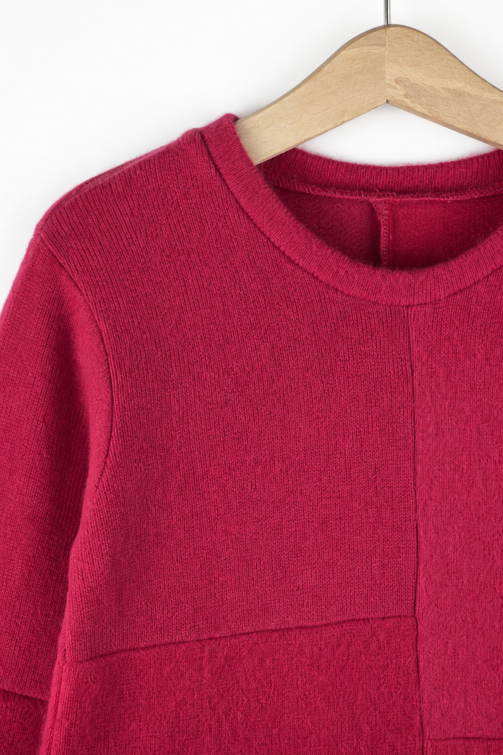 Detailaufnahme des Kaschmir No Waste Pullovers für Kinder in Größe 122/128