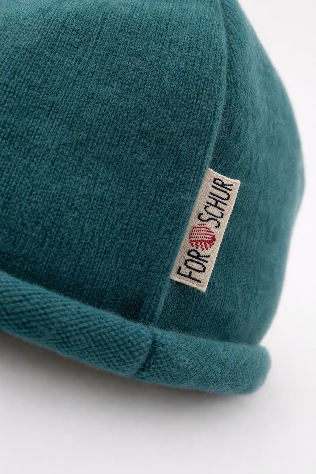 Detailaufnahme der Kaschmir Beanie in Blau