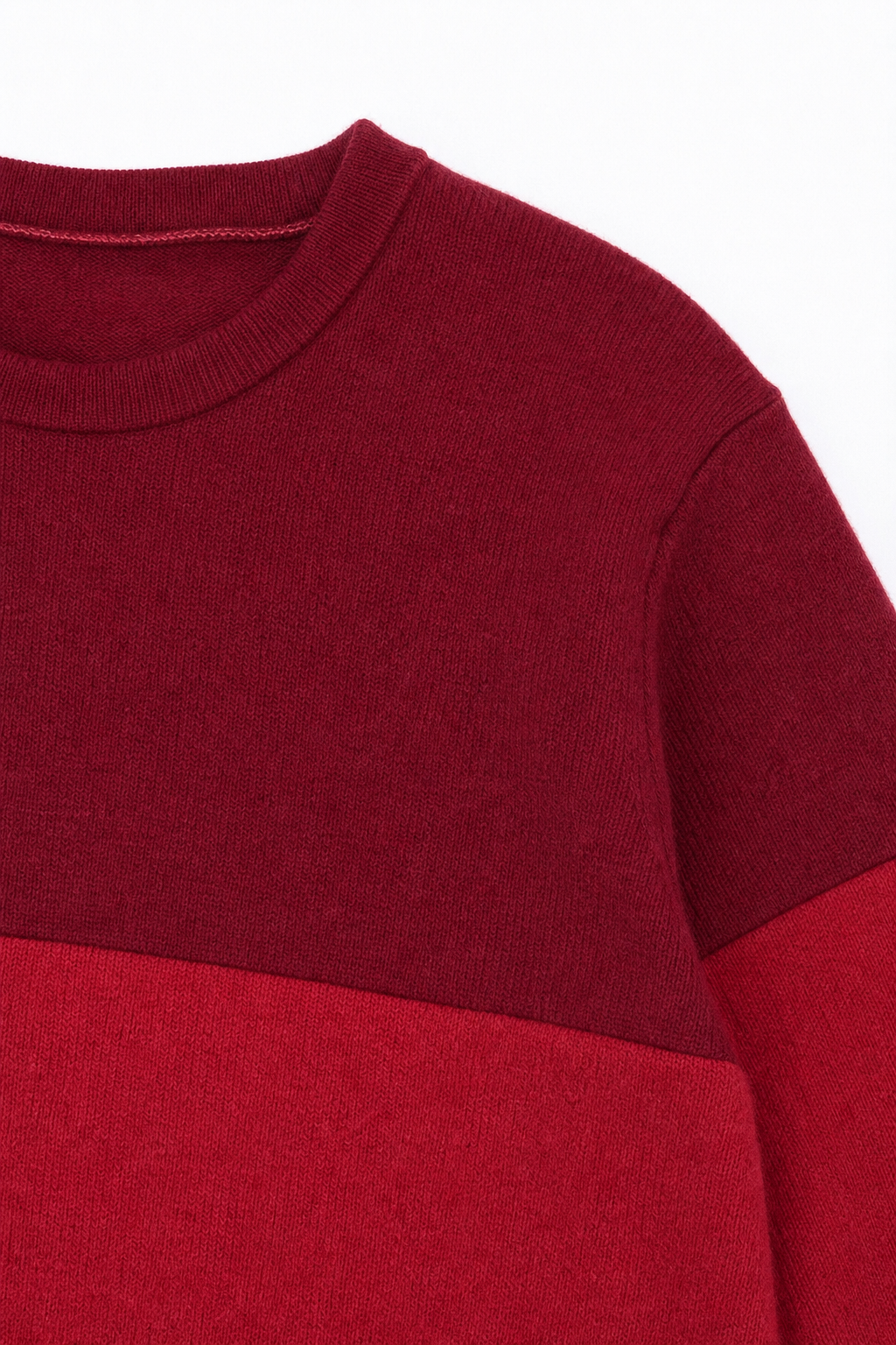 Detailaufnahme des Kaschmir Ombré Pullovers für Kinder in Größe 122/128