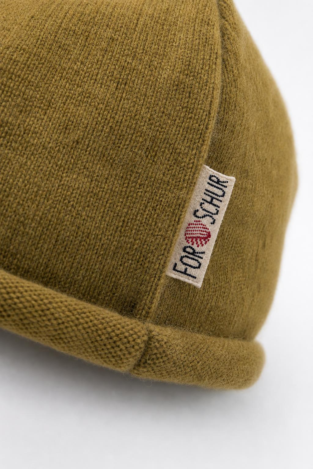 Detailaufnahme der Kaschmir Beanie in Grün