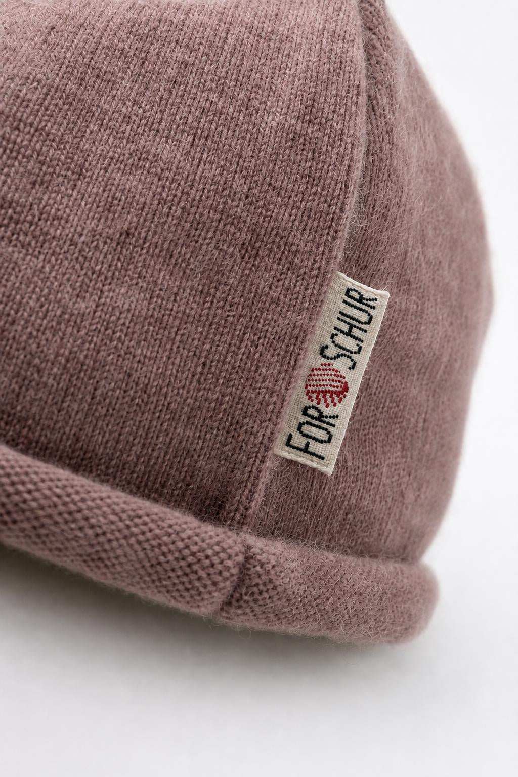 Detailaufnahme der Kaschmir Beanie in Rosa