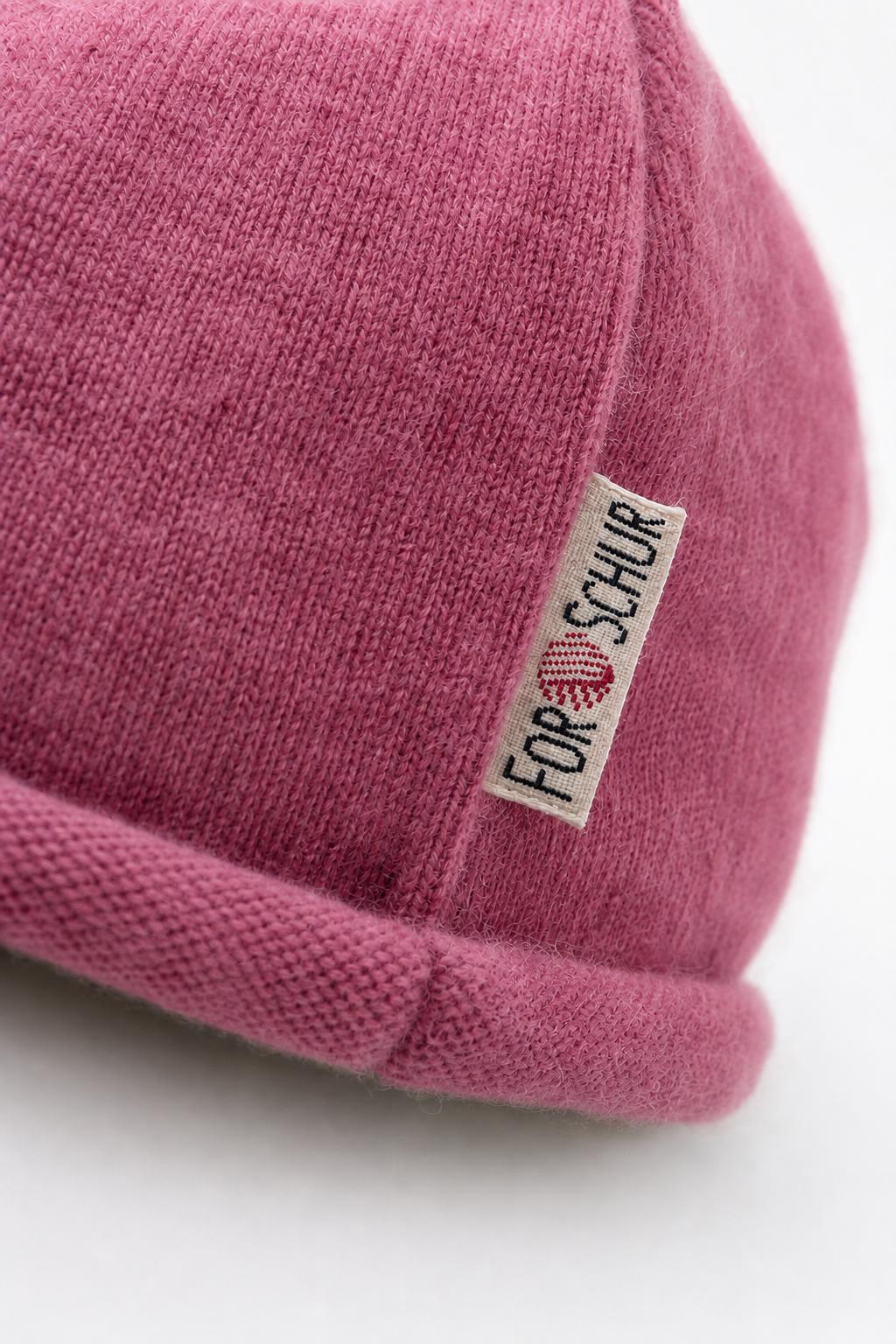 Detailaufnahme der Kaschmir Beanie in Rosa