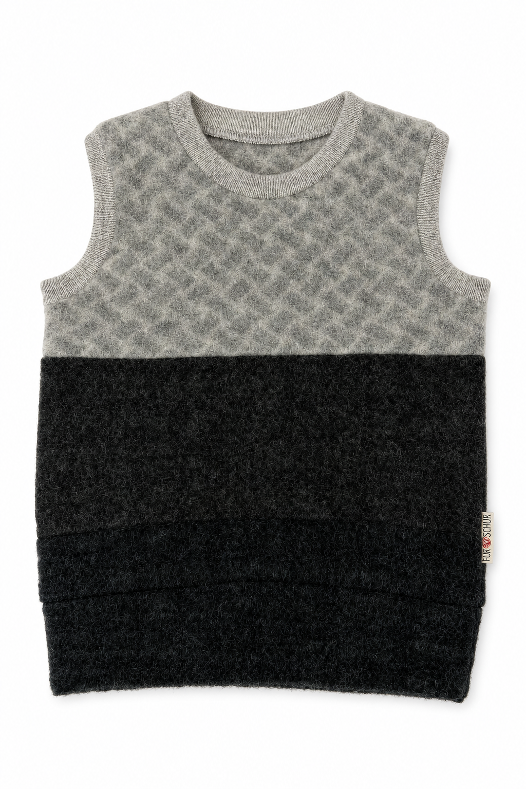 Wollfleece Pullunder für Babys in Größe 74/80, genäht in Berlin