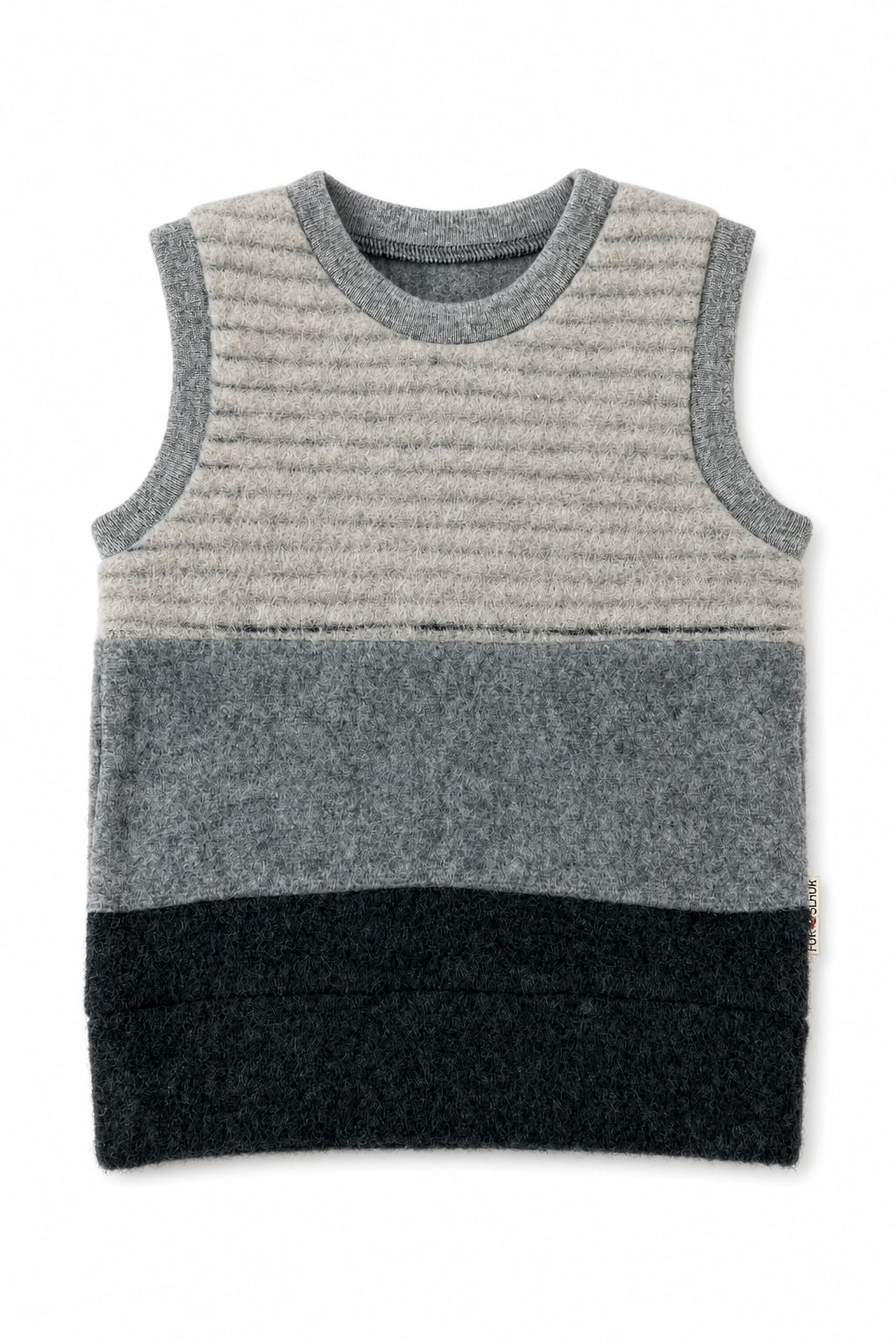 Wollfleece Pullunder für Babys in Größe 74/80, genäht in Berlin
