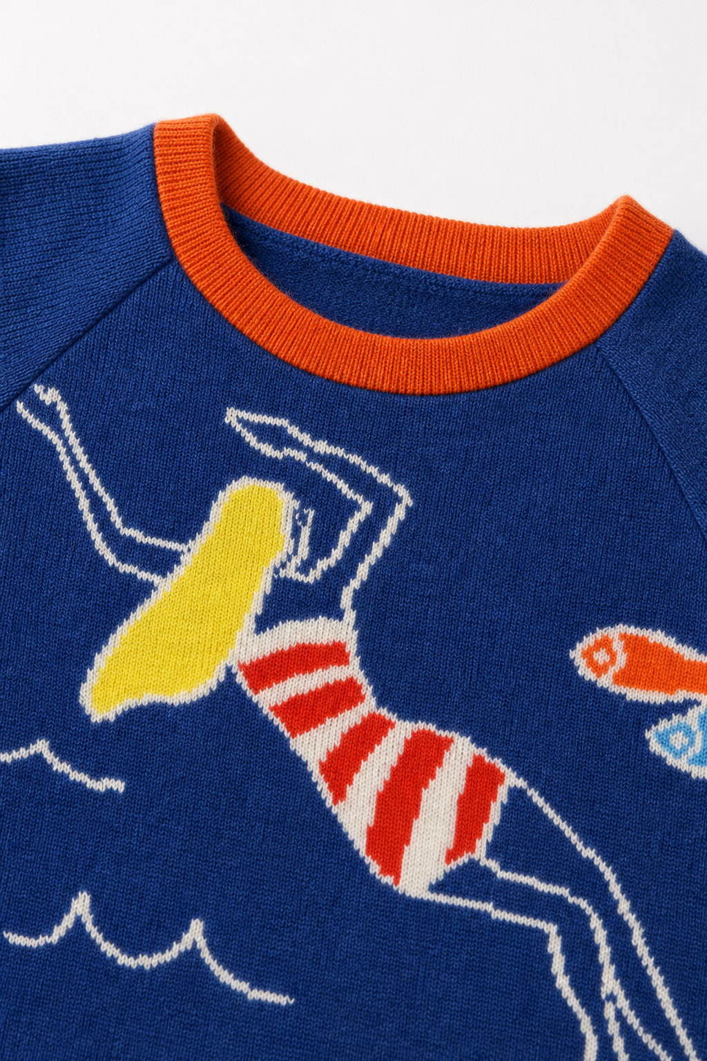 Detailaufnahme des Kaschmir Kinder Longsleeves in Blau, Größe 98/104