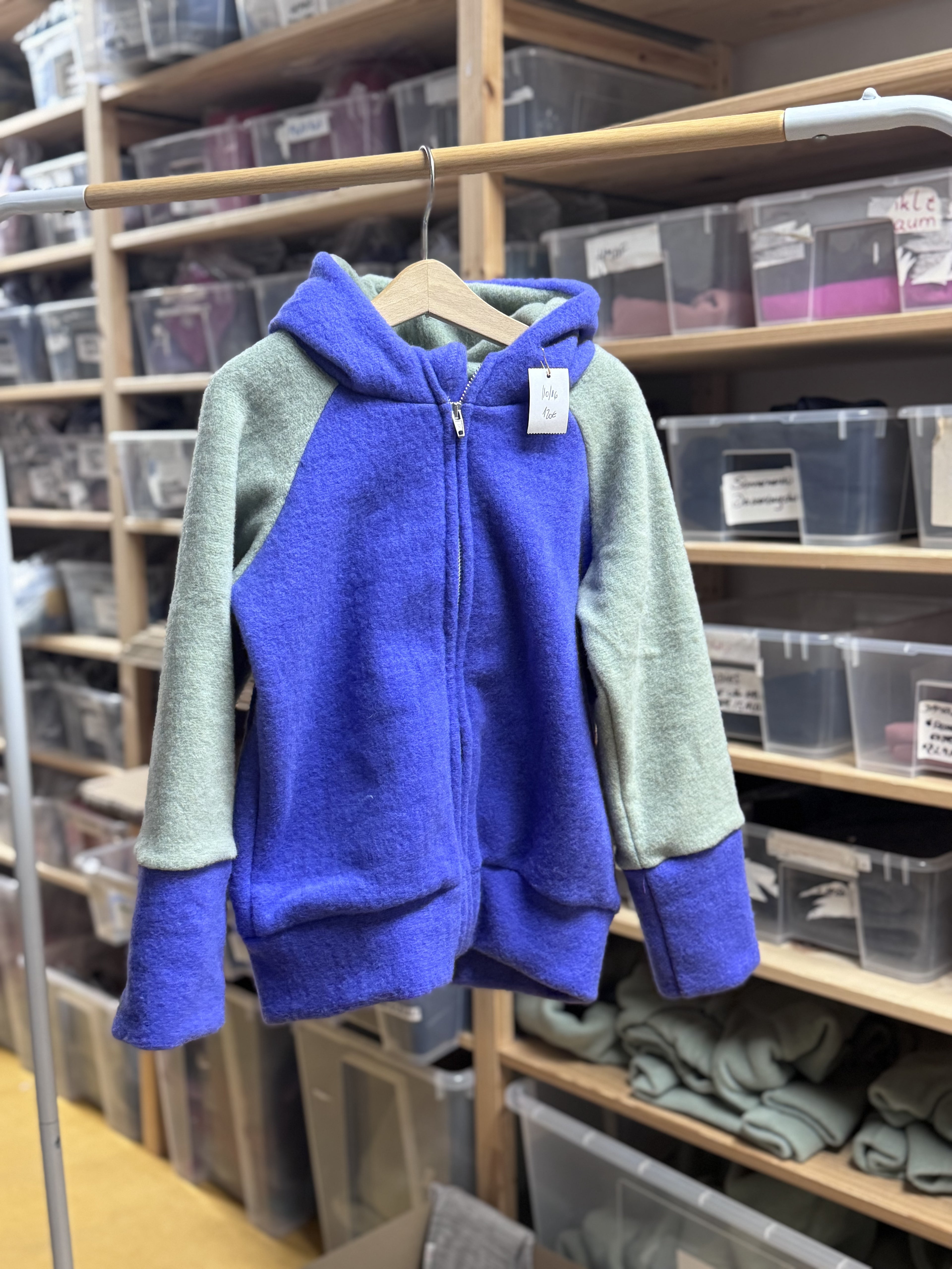 Lagerverkauf: (2) Wollfleecejacke 110/116