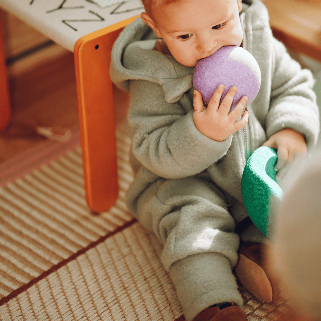 Kuschelfleece Baby Kapuzenanzug Seegras