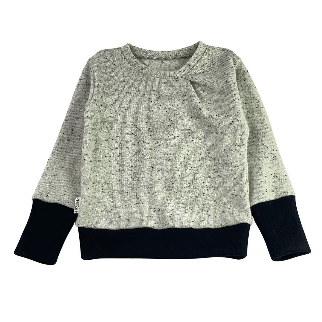 Upcycling Kaschmirpullover mit der Falte Grau
