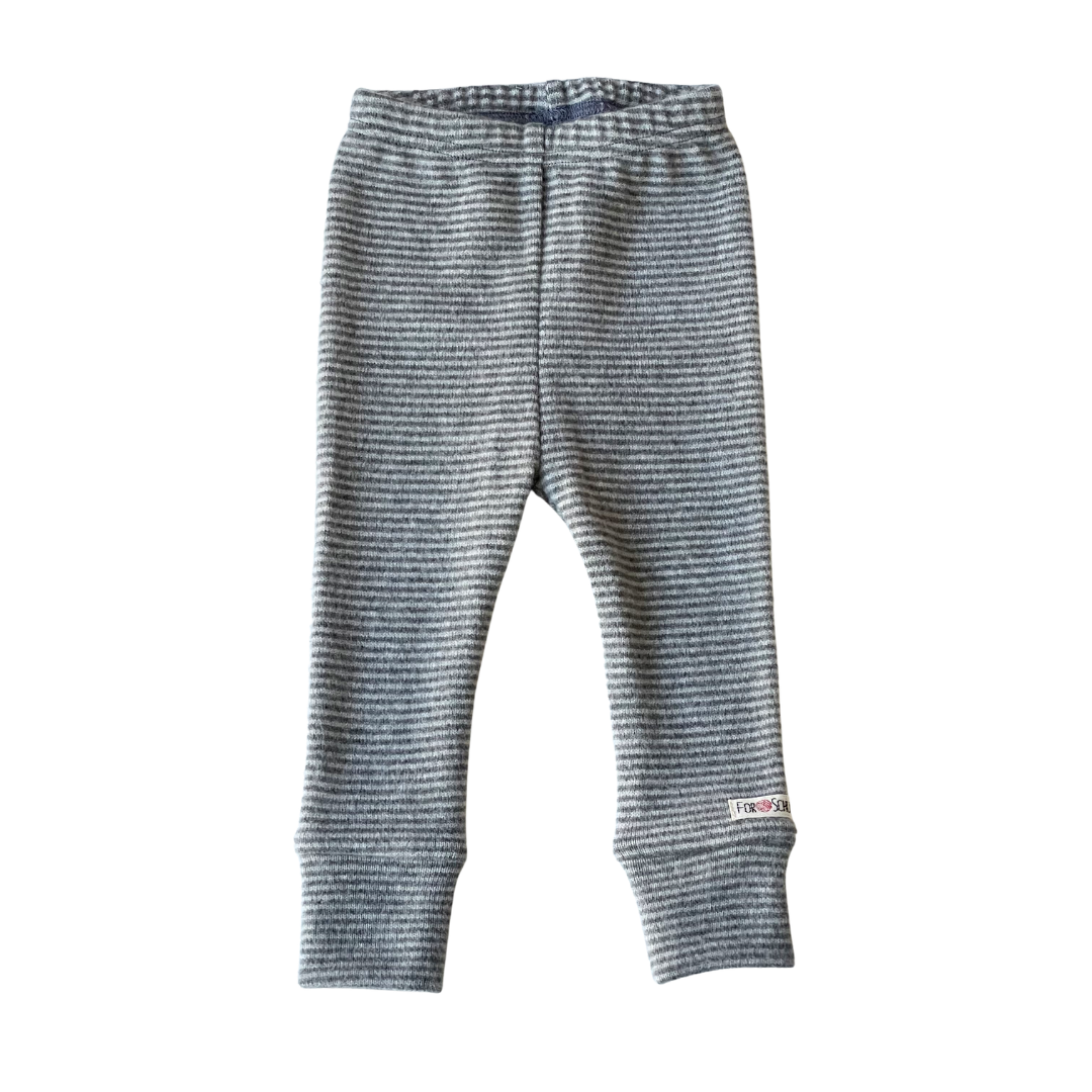 Schmale Kaschmir Babyhose Gr.62/68