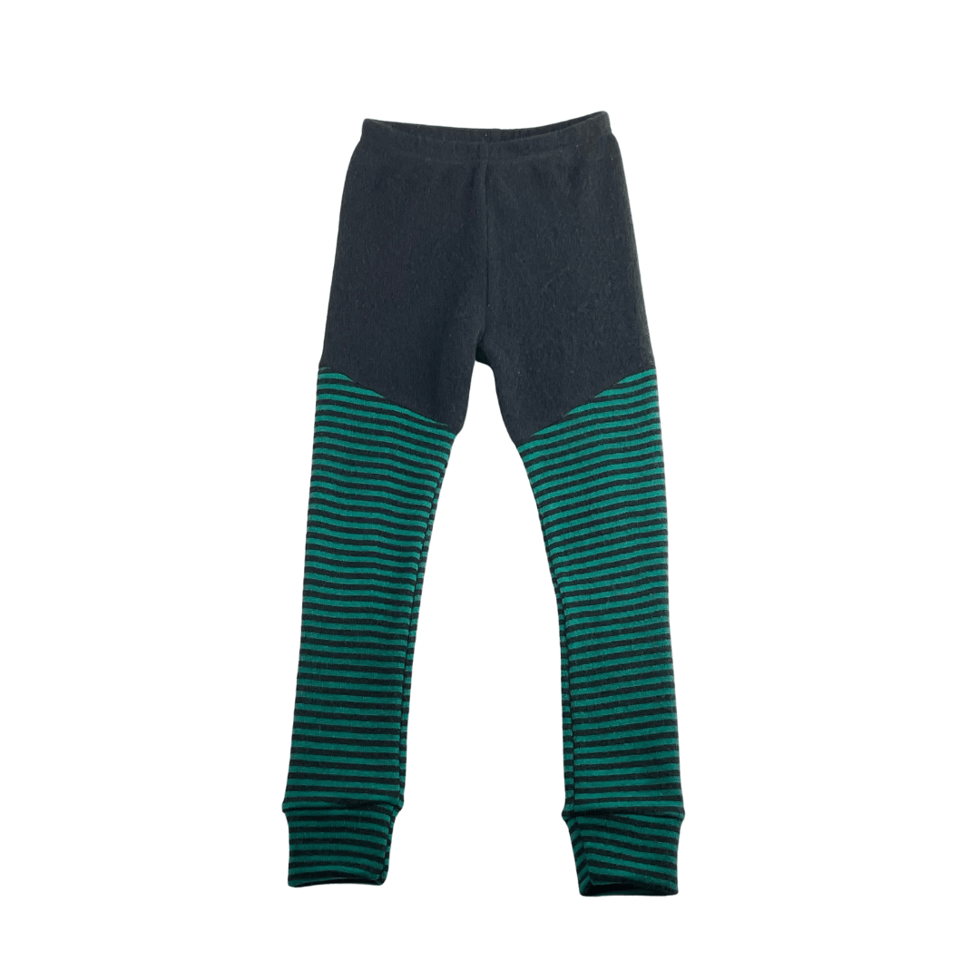 Upcycling Kaschmir Schmale Hose 122/128 mit Teilungsnaht