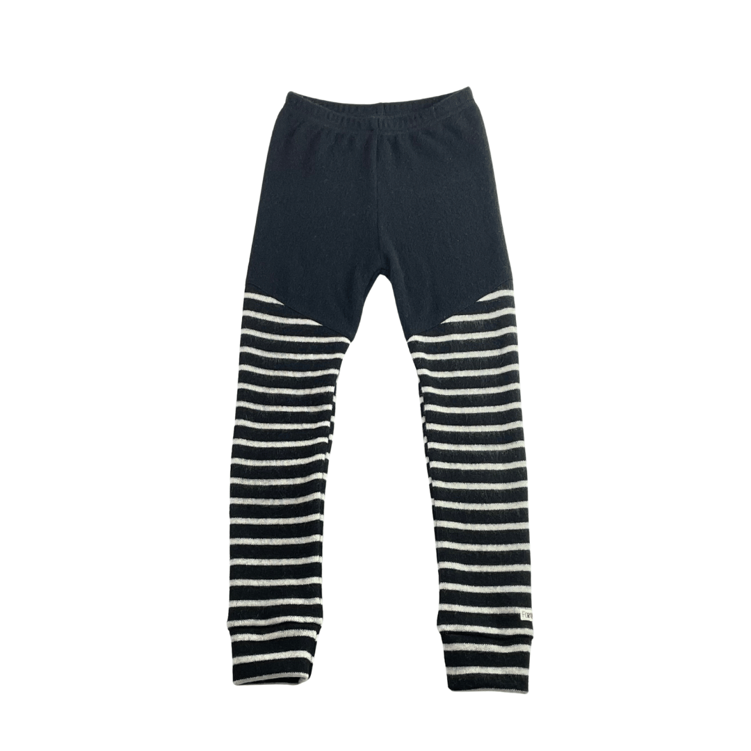 Upcycling Kaschmir Schmale Hose 122/128 mit Teilungsnaht