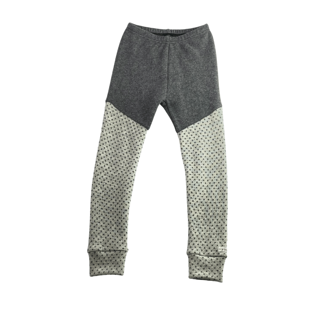 Upcycling Kaschmir Schmale Hose 122/128 mit Teilungsnaht
